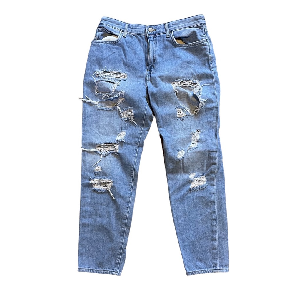 Forever 21 | Destroyed Ripped Mom Jeans